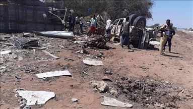 Somalia: Suicide bombing kills 3, wounds over 20