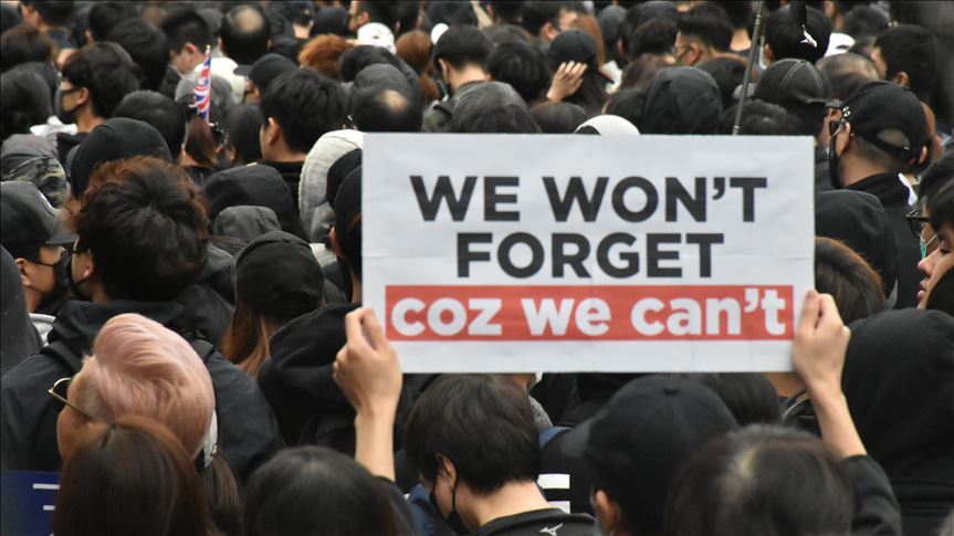 Novi neredi na protestima u Hong Kongu: Policija koristi suzavce