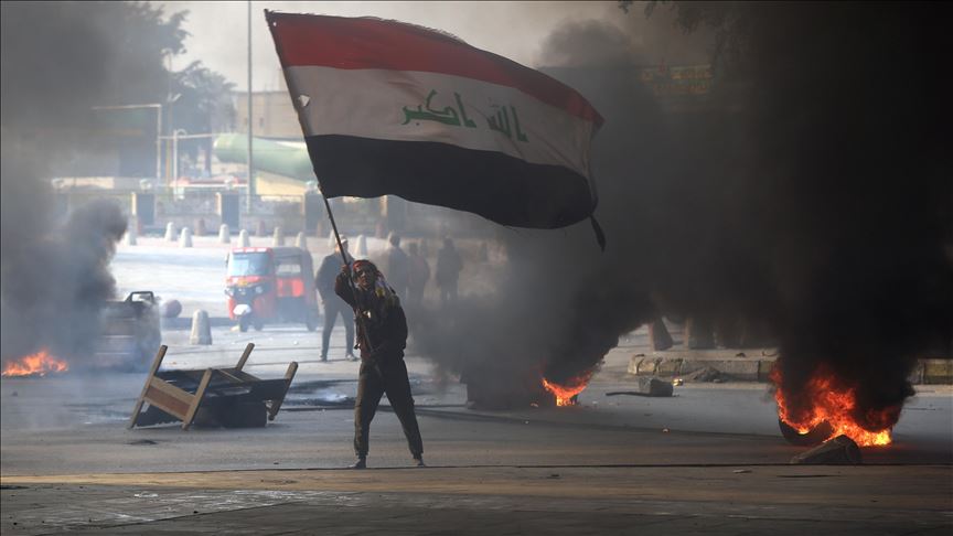 Demonstranti u Iraku palili gume i blokirali saobraćajnice