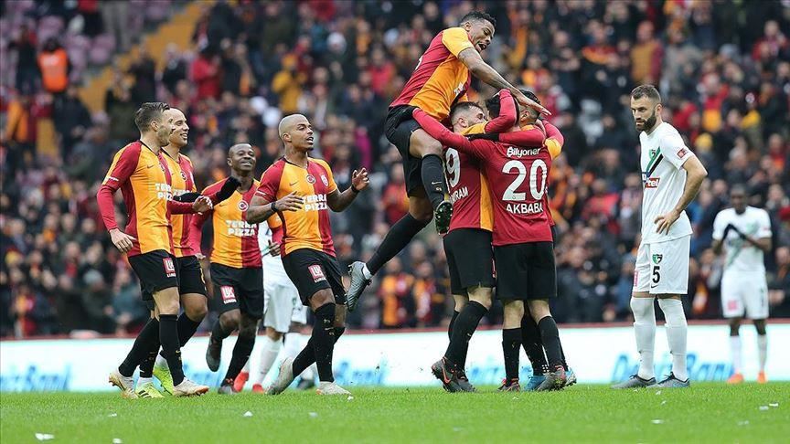 Galatasaray beat Denizlispor 2-1 in Turkish league