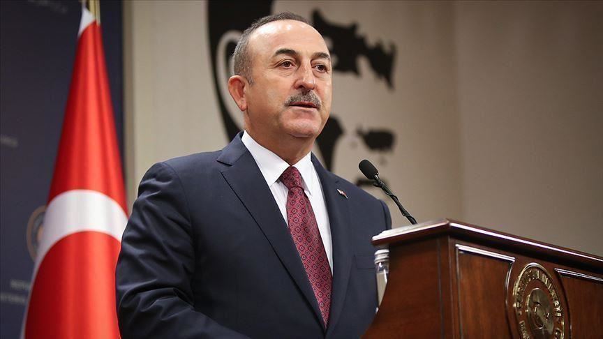 Cavusoglu : "La Turquie s'attend à des résultats positifs de la conférence de Berlin sur la Libye"