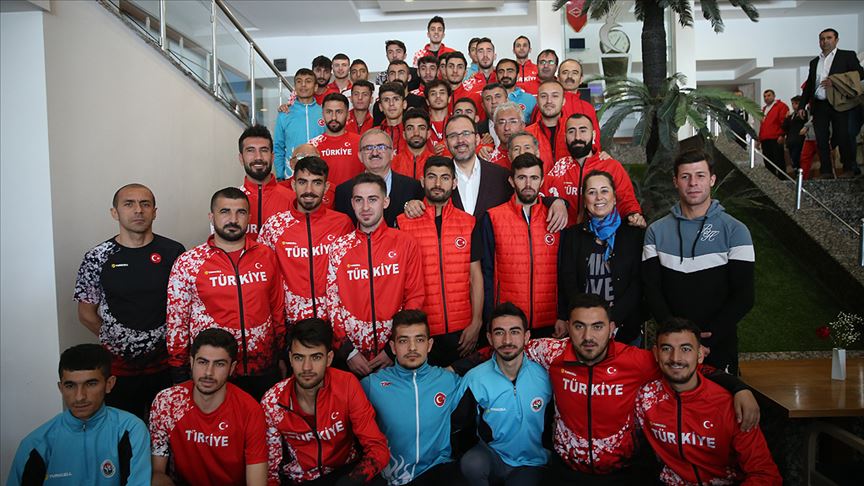 Bakan Kasapoğlu: Antalya spor kenti haline geldi