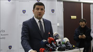 Krasniqi: Sa më shpejtë të formohet qeveria pasi që shteti rrezikon të bllokohet