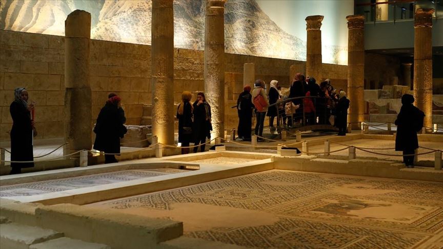Numër rekord i turistëve vizitojnë muzeun turk të mozaikut
