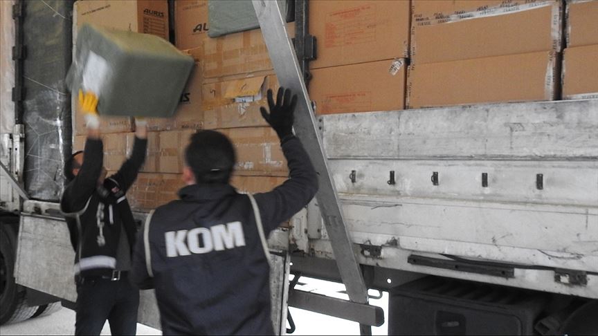 Kaçakçılar polis ve jandarmadan kaçamadı