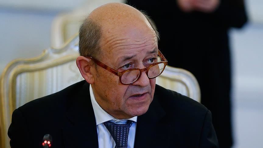 وزير خارجية فرنسا بالجزائر لبحث ملف ليبيا والعلاقات الثنائية