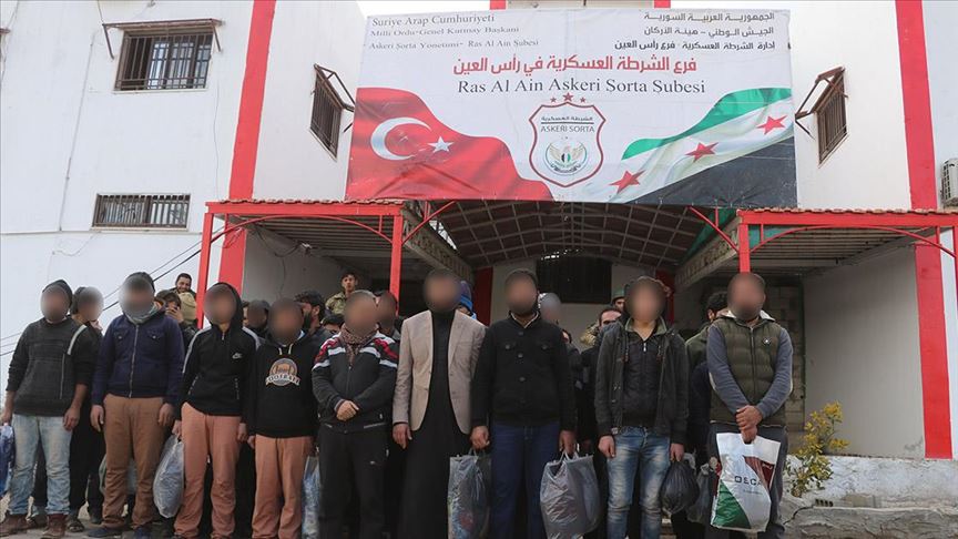 سوريا.. الإفراج عن 45 عنصرا جندهم " ي ب ك" الإرهابي قسرا