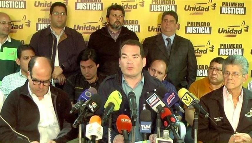 Juan Guaidó designa a Tomás Guanipa como "embajador" de Venezuela en Colombia