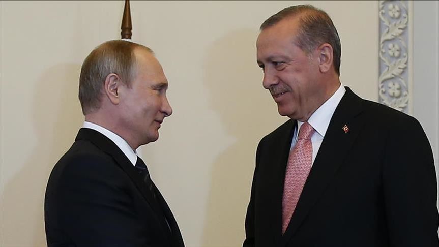 خبراء روس يؤكدون أهمية دور أنقرة وموسكو في سوريا وليبيا