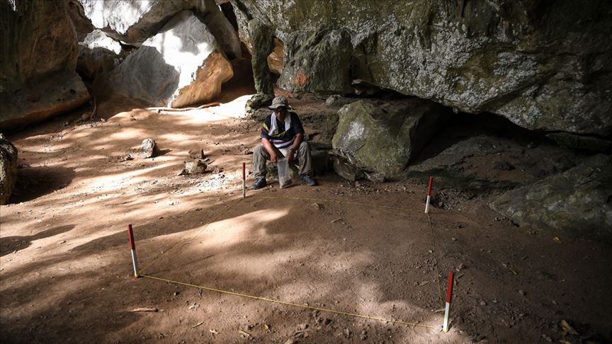 Malezya'da 17 bin yıllık taş eşyalar bulundu