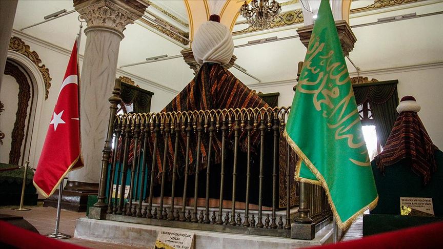 Ilk Payitaht Taki Padisah Turbelerine Ziyaretci Akini