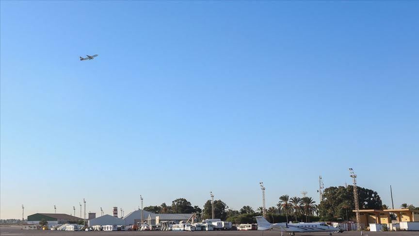 Aeroporti Mitiga në Tripoli pezullon fluturimet shkaku i kërcënimeve
