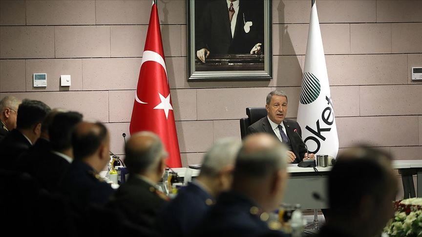 وزير الدفاع التركي: نواصل خدماتنا الاستشارية لأشقائنا الليبيين 