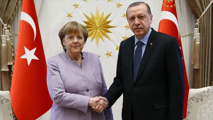 Almanya Başbakanı Merkel Türkiye'ye geliyor