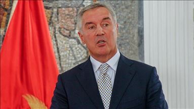 Đukanović - Vučić: Bez zajedničkog stava o Zakonu o slobodi vjeroispovijesti, nastaviti dijalog