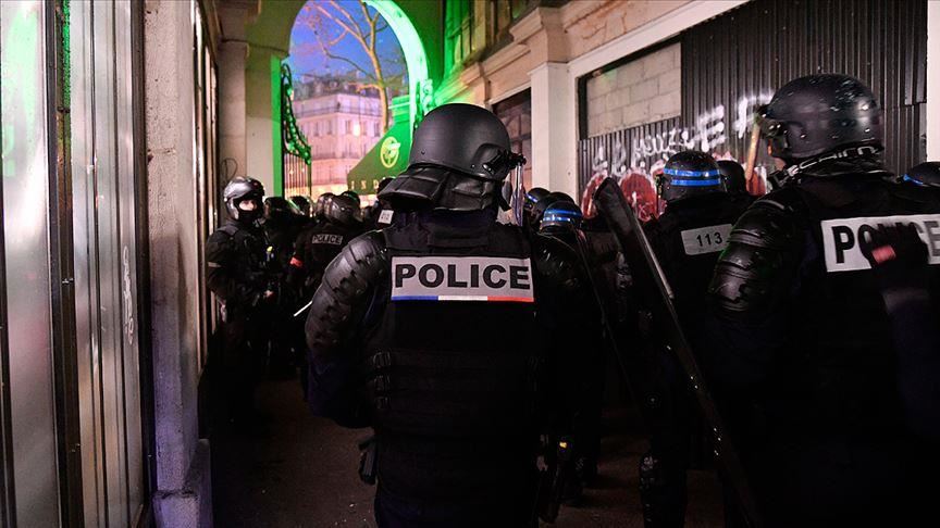 Ministri francez mohon dhunën policore në protesta