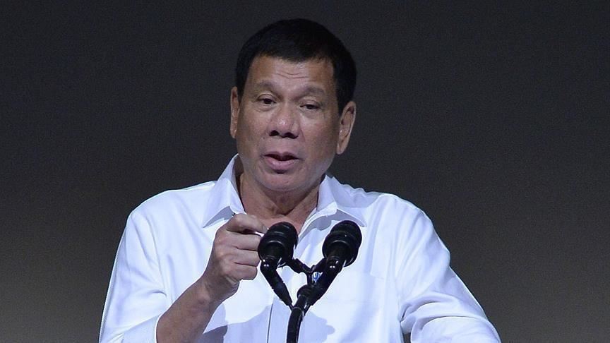 Duterte tolak undangan Trump ke AS