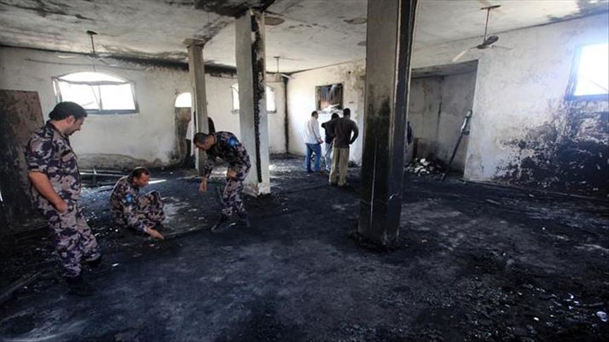 Jewish settlers torch mosque in Jerusalem