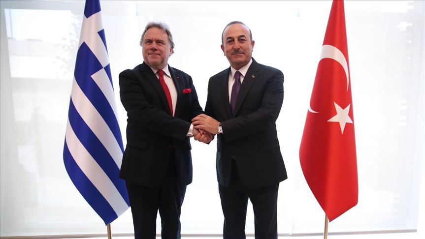 Canciller turco: "Turquía está lista para revivir canales de diálogo con Grecia"