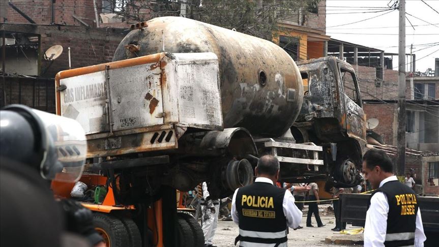 A ocho se elevó el número de muertos por incendio de un camión cisterna en Lima 