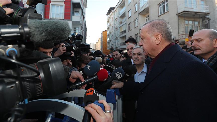 أردوغان: سنبني منازل لمتضرري الزلزال ولن نترك أحدا بلا مأوى 