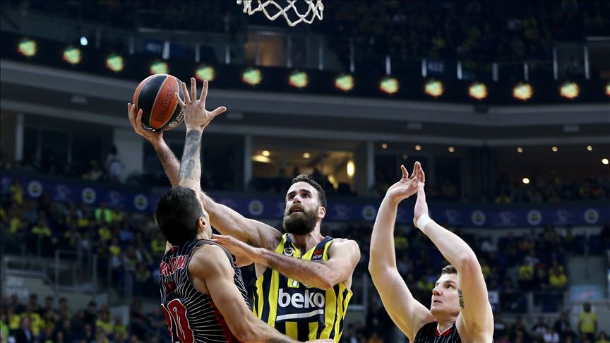 EuroLeague: Fenerbahce one win from top eight