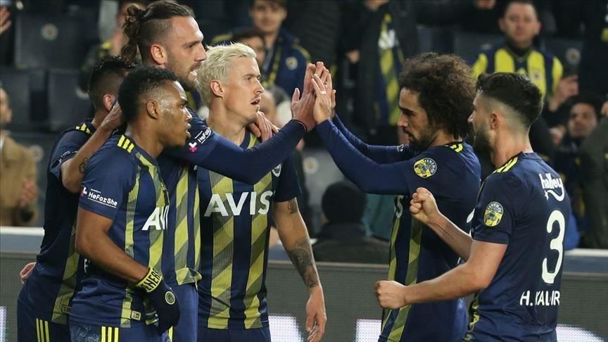 Fenerbahce beat Basaksehir, rise in standings