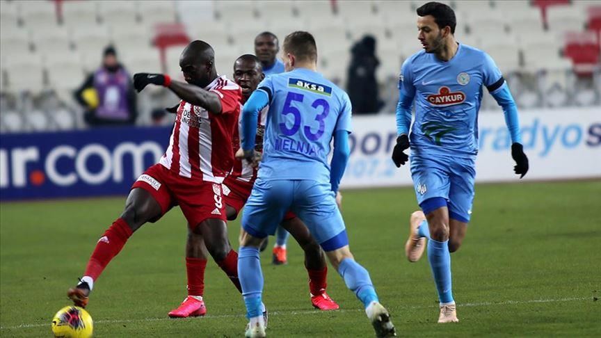 Sivasspor salvage draw with stoppage time goal