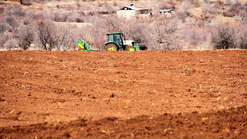 Bakan Pakdemirli: Elazığ ve Malatya'daki çiftçilerimize tarımsal destekler bugün ödenecek