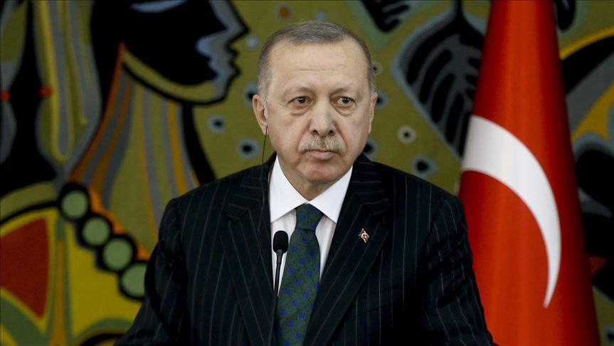 اردوغان: خیل عظیم غیرنظامیان از ادلب روانه مرزهای ترکیه شده‌اند
