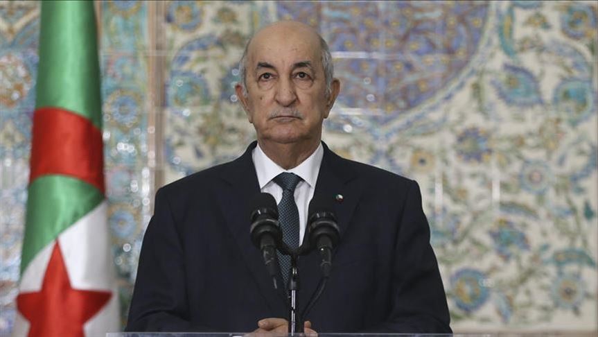 Algeria president holds meeting with military officials