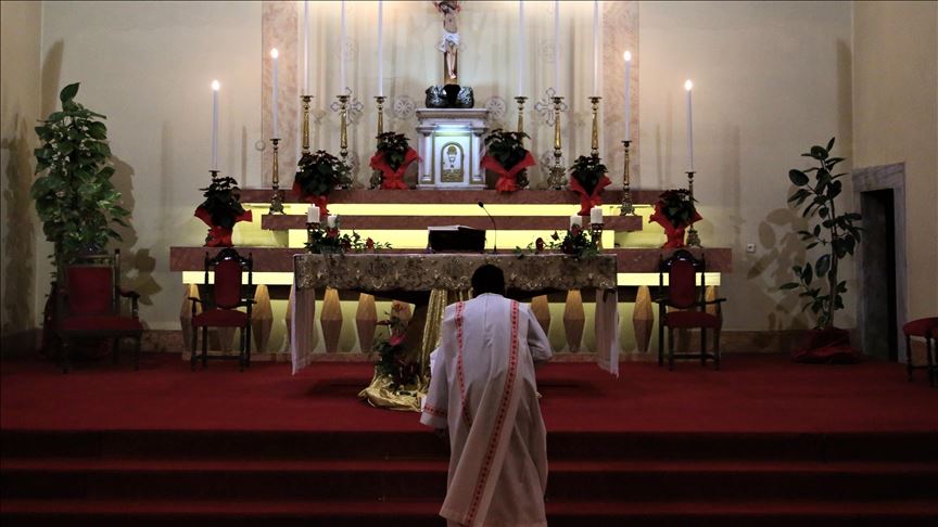 Cardenal francés absuelto por encubrimiento de abuso sexual renunciará a su cargo