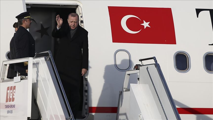 Президент Турции отбыл в Украину 