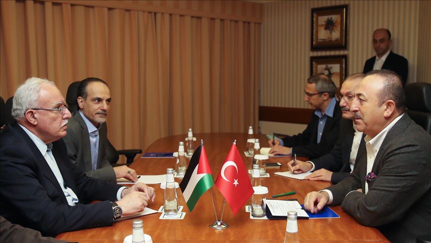 Top Turkish diplomat meets with Palestinian counterpart