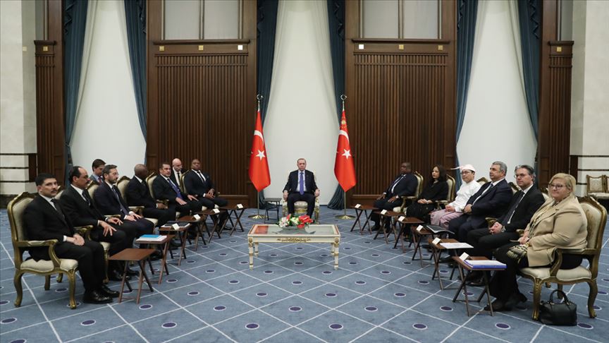 Akredite büyükelçiler, Cumhurbaşkanı Erdoğan'a güven mektubu sundu