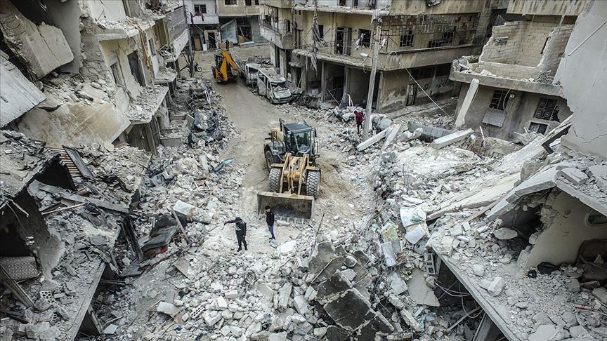 ОН: „Во Идлиб нема безбедно место, бомби паѓаат насекаде“