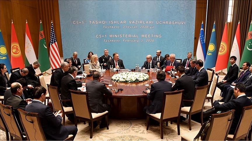 США не намерены отказываться от формата C5+1