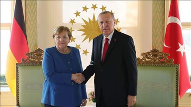 Erdogan, Merkel discuss developments in Libya, Syria