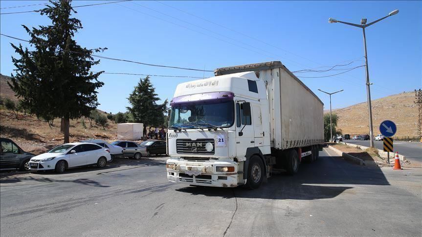 UN sends 40 truckloads of aid for displaced Syrians