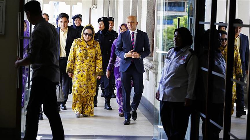 Graft trial against Malaysian ex-premier’s wife begins
