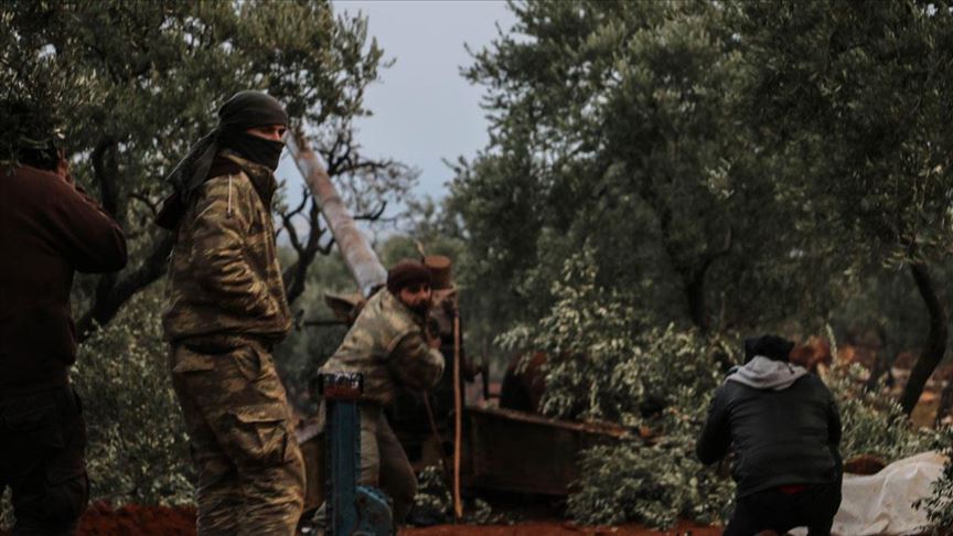Askeri muhalifler ve rejim karşıtı silahlı gruplar İdlib’de 3 köyü geri aldı