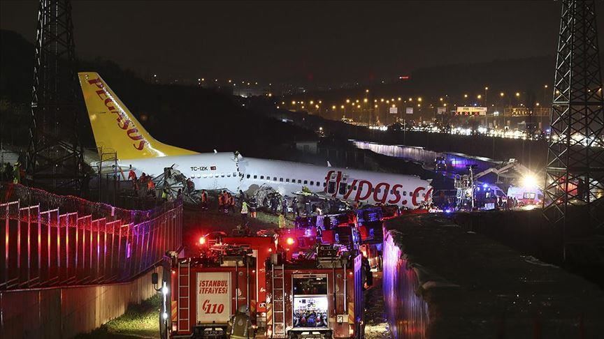 Accident d'avion à Istanbul : 3 morts et 179 blessés 