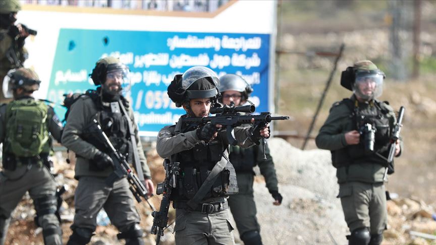 Kudüs'te araçlı saldırıda 12 İsrail askeri yaralandı