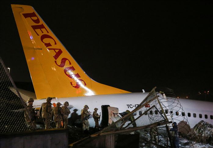 Turki: 3 tewas dalam kecelakaan pesawat di bandara di Istanbul 