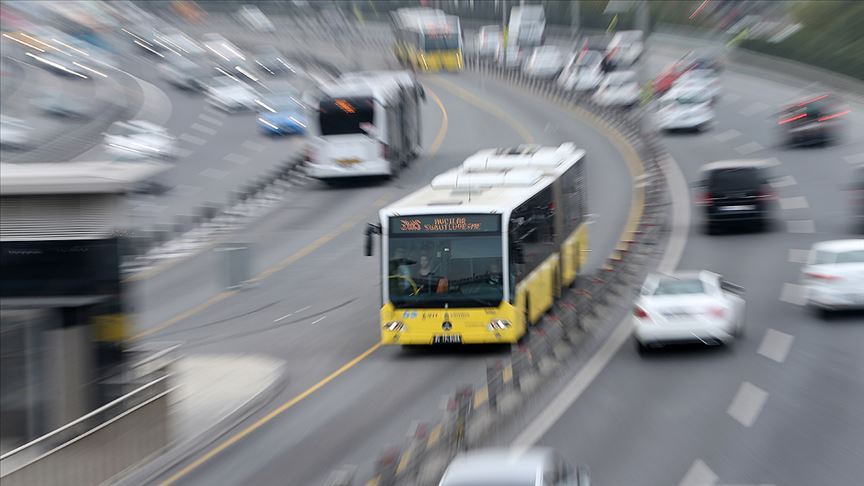 İstanbul'da toplu taşıma ücretlerine yüzde 35 zam kararı