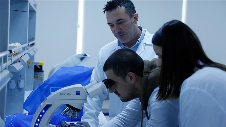 Türk bilim insanları gıda ve arıcılık sektörü için 'yerli enzim' üretti