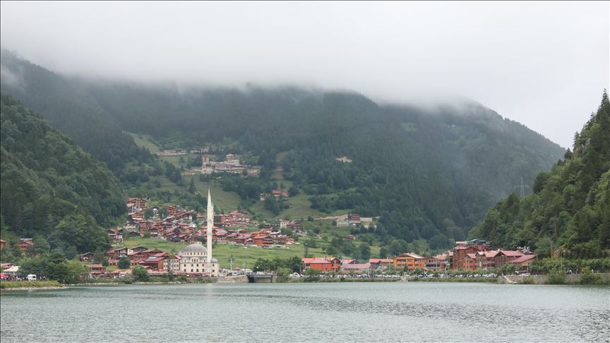 Uzungöl'ün çevre düzenlenmesi için proje çalışması başlatıldı