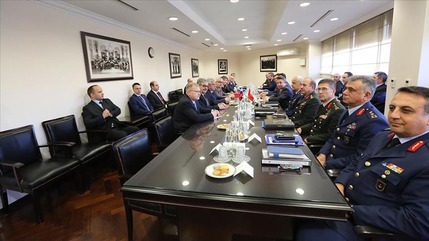 أنقرة.. انتهاء لقاء وفدي تركيا وروسيا لبحث تطورات إدلب