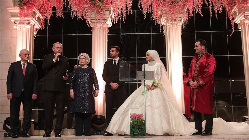 Cumhurbaşkanı Erdoğan nikah şahidi oldu