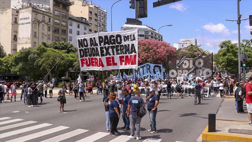  الأرجنتين.. مسيرة احتجاجية ضد السياسات الاجتماعية للحكومة